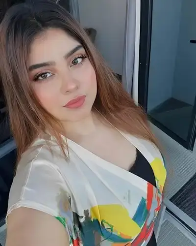 Call Girl Tamkuhi Raj