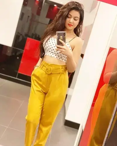 Tamkuhi Raj Escort