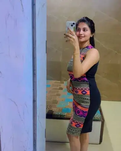 Escort Tamkuhi Raj